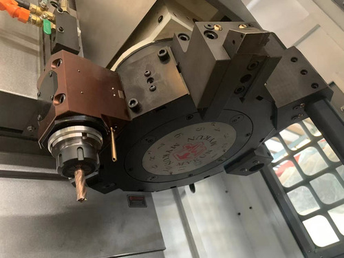 Torno Cnc Vertical 04 Ferramentas Acionada