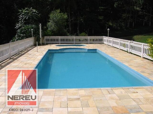 Imagem 3 de 15 de Chácara Com Piscina - 23