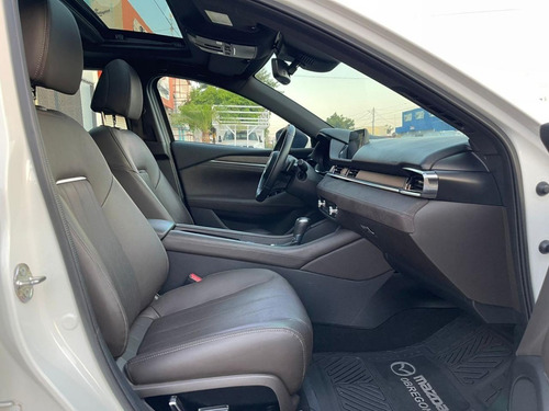 Imagen 13 de 15 de Mazda 6 Signature, 2019