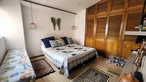 Apartamento En Venta En Conquistadores. Cod V12070