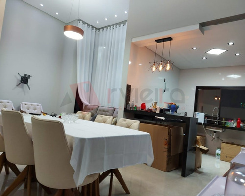 Linda Casa Térrea De Esquina No Condomínio Golden Park Residence Alfa, Muito Bem Localizado Na Região De Sorocaba/sp - 1996 - 69470815