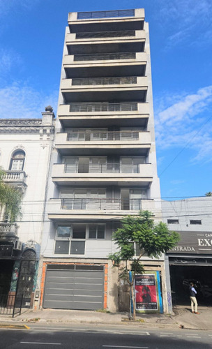 Venta 2 Ambientes Sobre Av. Cordoba