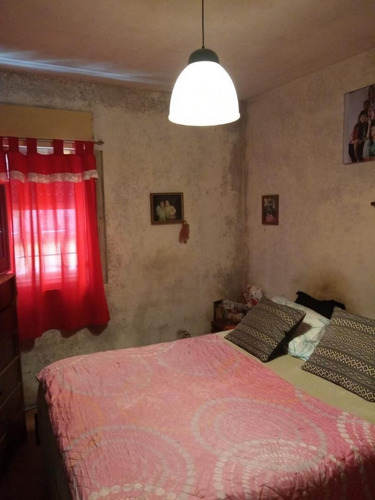 Imagen 16 de 22 de Venta Casa 3 Dormitorios 505 E/7 Y 8