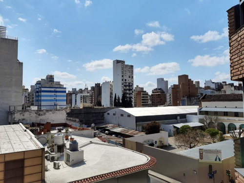 Tribunales Caseros 800 Balcón Externo Escritura Impecable