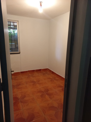 Casa En Maipú Con Excelente Conectividad 4d- 1b El Rey