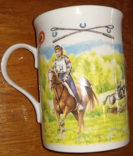 Juego 4 Tasas Ceramica Motivo Ecuestre (Usado)