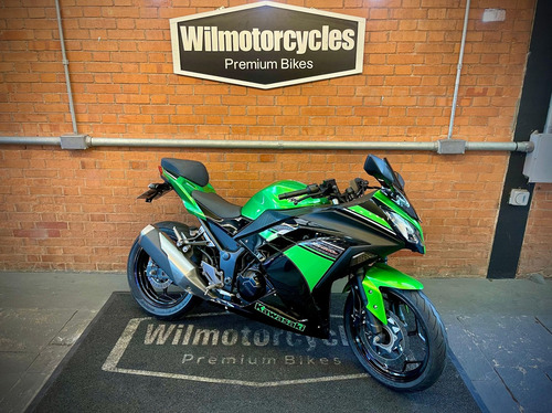 Kawasaki Ninja 300