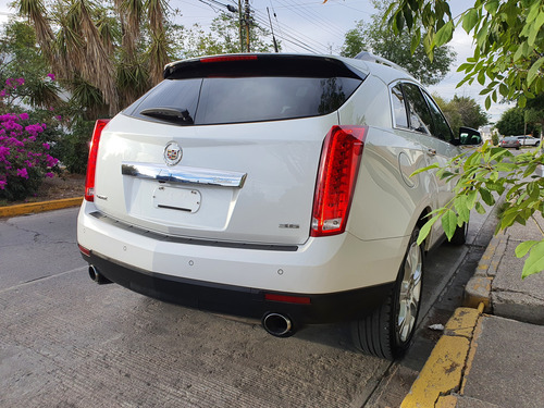 Cadillac SRX 3.6 Premium V6 At