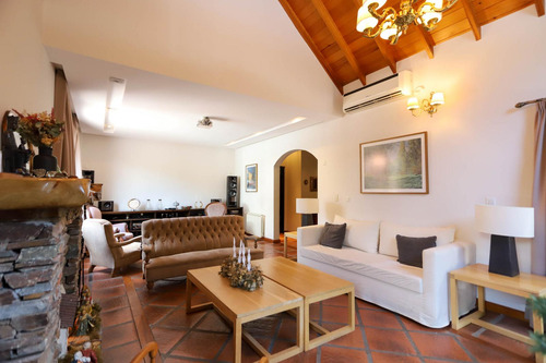 Casa En El Palomar