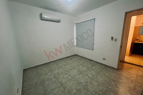 Casa En Renta De 3 Recámaras Colonia Privada En Paraje Anáhuac, Escobedo
