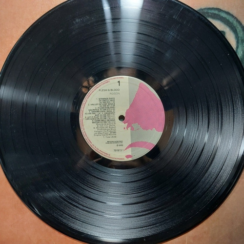 Vinil Lp Poison Flesh And Blood Com Encarte