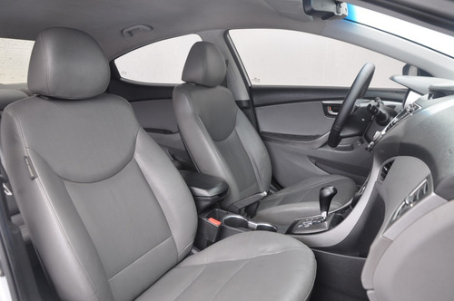 Nissan Versa 2013 1.6 16v Sl Flex 4p