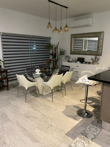 Se Vende Villa En Lagos Del Sol