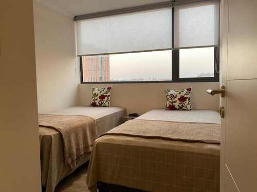 Departamento En Venta De 3 Dormitorios E. Eluchans Reñaca