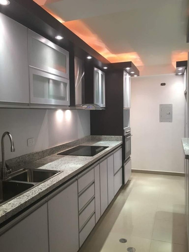 Imagen 14 de 15 de Yasmin Roa En Venta Apartamento En Venta Res. Utila Suite (120 Metros Cod 440311