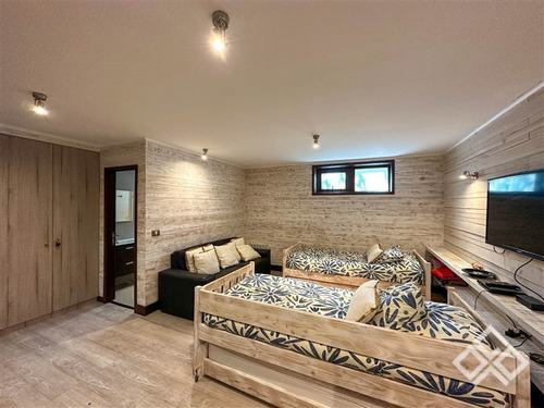 Imagen 16 de 19 de Casa En Venta De 4 Dorm. En Pucón