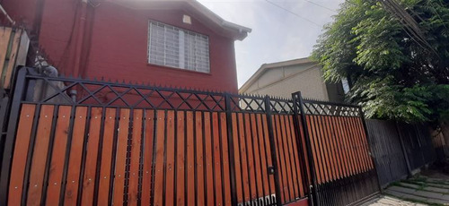 Casa En Venta De 2 Dorm. En Quilicura