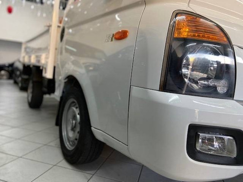 Imagem 4 de 12 de Hyundai Hr 2.5 Longo Sem Caçamba 4x2 16v 130cv Turbo