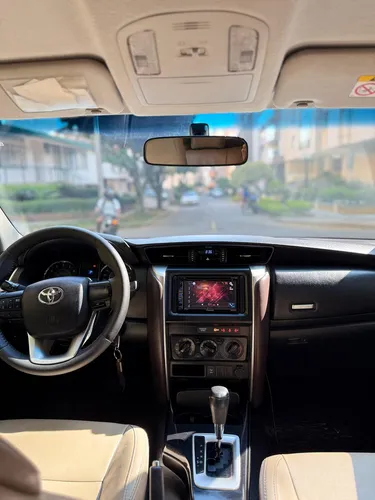 Toyota Fortuner 2.7l