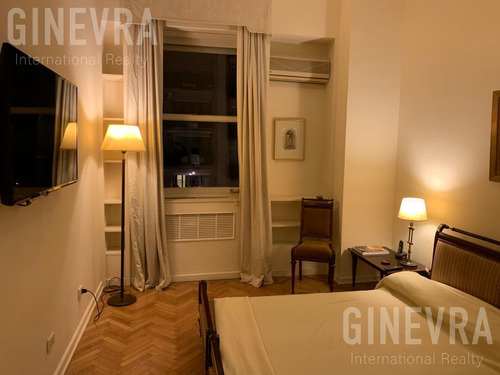 Departamento En Venta De 2 Ambientes En Edificio Alvear Palace Hotel, Recoleta