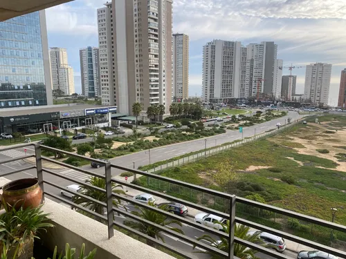 Oelckers Vende, Avda Bosques De Montemar, Edificio Miró