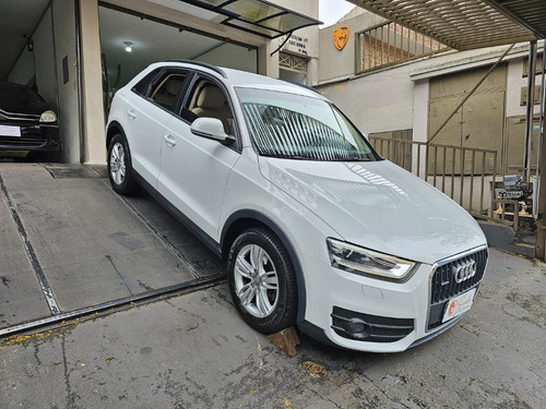 Audi Q3 2.0 Tfsi Attraction S-tronic Quattro 5p