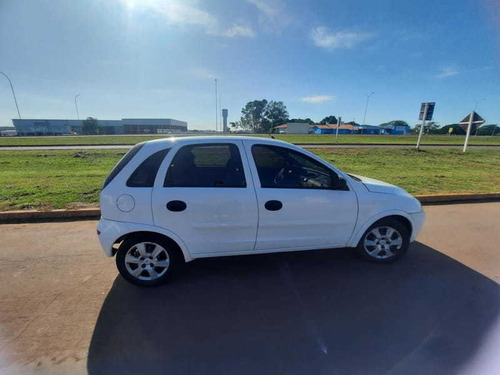 Imagem 7 de 14 de Chevrolet Corsa Hatch Maxx 1.4 8v 4p 2012