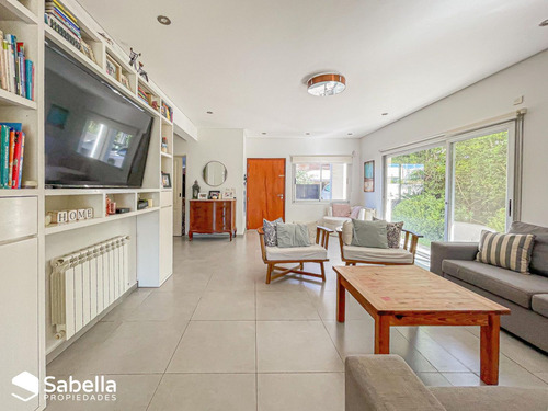 Venta De Casa En City Bell, Barrio El Quimilar