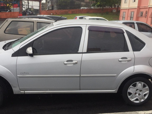 Ford Fiesta Sedan 1.0 2007/2008