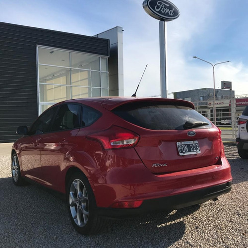 Ford Focus Se Plus 2.0 Mt Rojo 2016 72.000 Km Roas