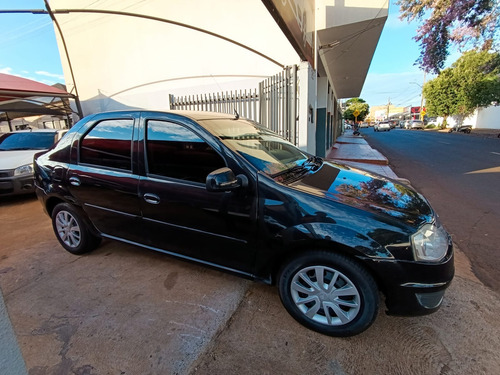 Renault Logan 1.0 16v Expression Hi-flex 4p