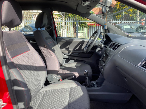 Volkswagen Cross Fox Mt Gsl 2018 1600cc