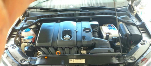 Volkswagen Vento 2.5 Luxury 170cv Tiptronic 2013