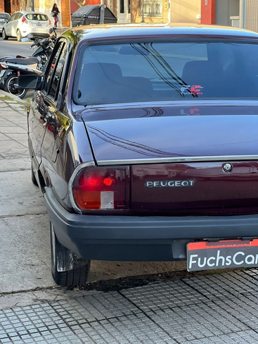 Imagen 19 de 23 de Peugeot 504 2.3 Srd Ii