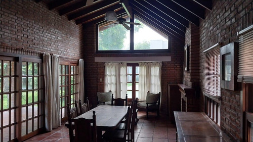 Casa En Venta En Country Club El Carmen