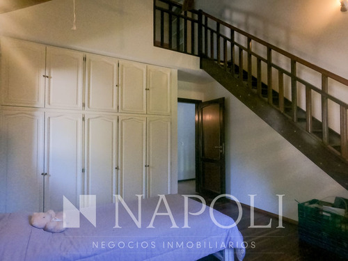 Casa 6 Ambientes En Saint Thomas Sur, Canning