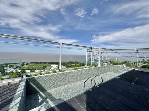 Sensacional Depto A Estrenar De 2 Amb. Con Vista Al Rio Y Cochera En Barlovento Towers, La Lucila.