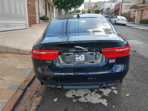 Jaguar Xe 2.0 R-sport 4p