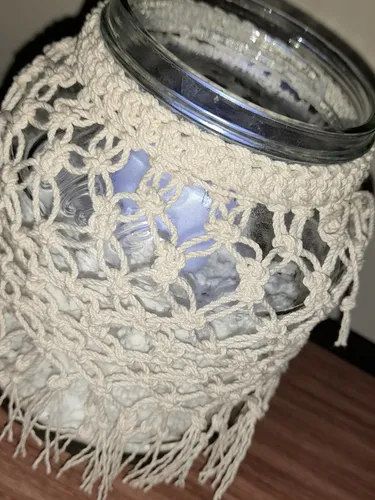 Frasco Decorativo Con Crochet 13.5 Cm × 11 Cm + Vela Luz Led