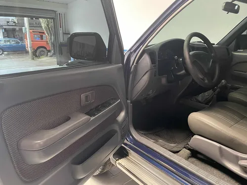 Toyota Hilux 2.4L 4x4 DC
