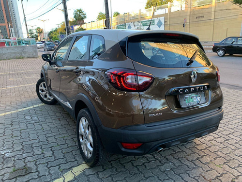 Imagem 10 de 14 de Renault Captur Zen 1.6 16v Flex 5p Aut. 2019 Marron 2018...