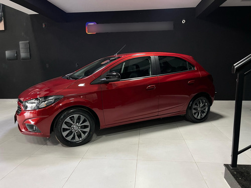 Chevrolet Onix 1.0 Joy Black