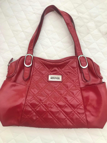 Cartera Roja Kenneth Cole Usada