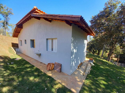 Imagem 3 de 14 de 1.000 M², Casa Em Construção, Com 02 Dormitórios E Piscina !