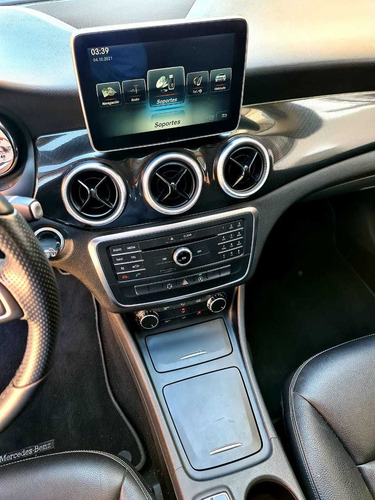 Imagen 10 de 15 de Mercedes-benz Clase Cla 2015 1.6 180 Cgi Mt