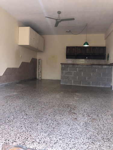 Imagen 2 de 4 de Alquilo Ph En Villa Dominico