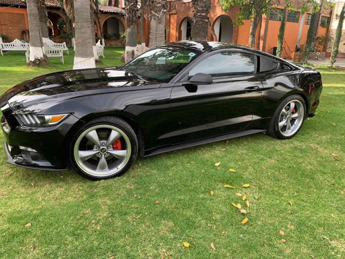 Imagen 3 de 11 de Ford Mustang 2016 3.8 V6 At