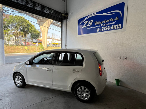 Volkswagen Up! UP! TAKE 1.0 TOTAL FLEX 12V 5P