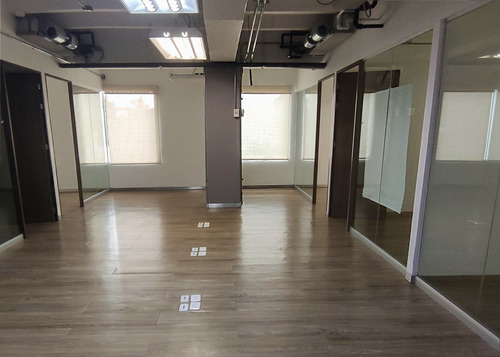 Oficinas En Renta En Montes Urales 750, Lomas De Chapultepec, Miguel Hidalgo, Cdmx - Srv