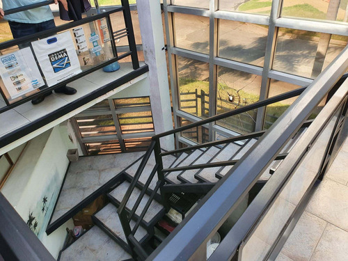 Venta Galpon De 380m² Caaguazu 1696 Ituzaingo